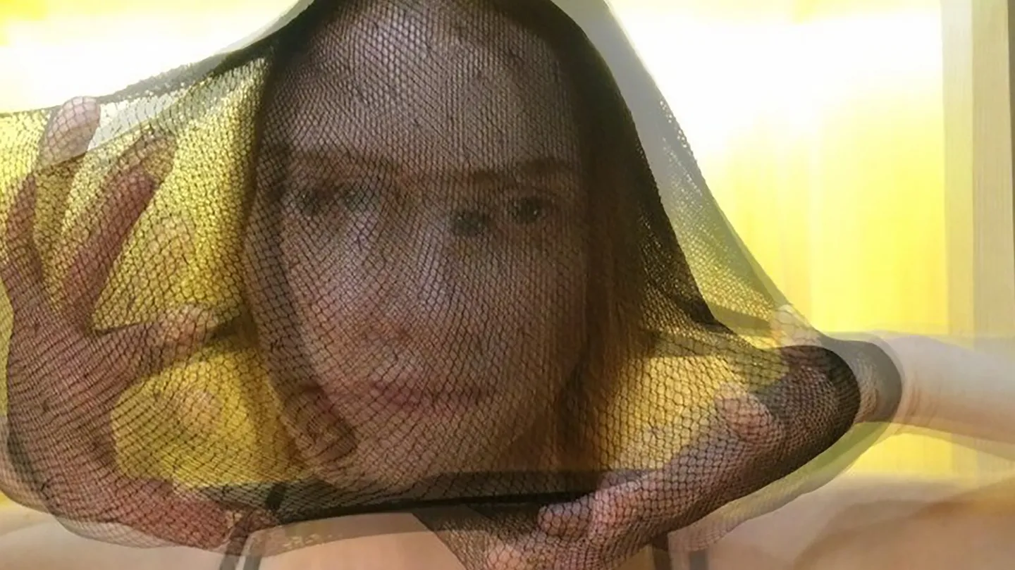 Sisters by Leni Smoragdova