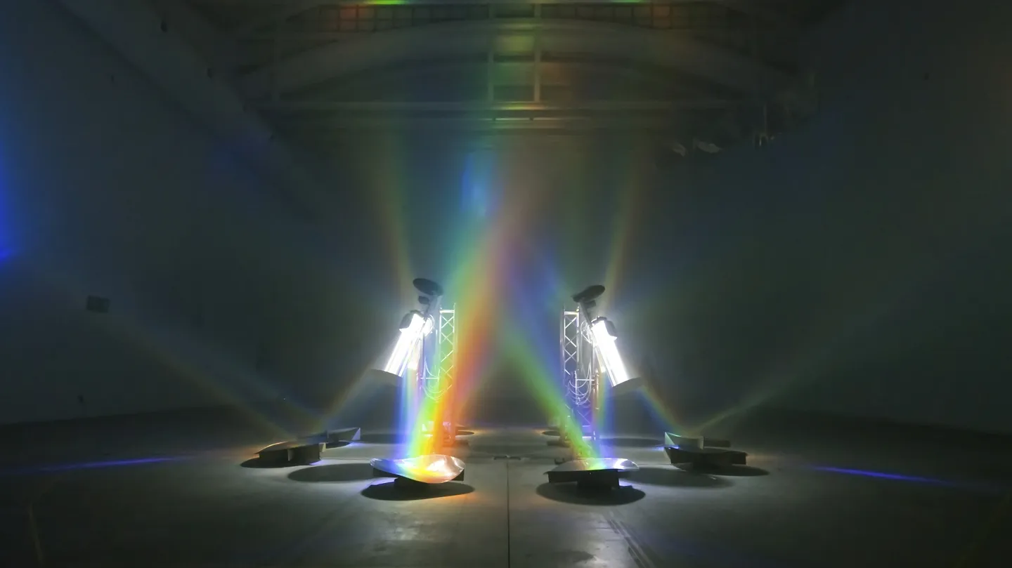 Implausible rainbows: an exercise in skyscaping by Lukas Truniger