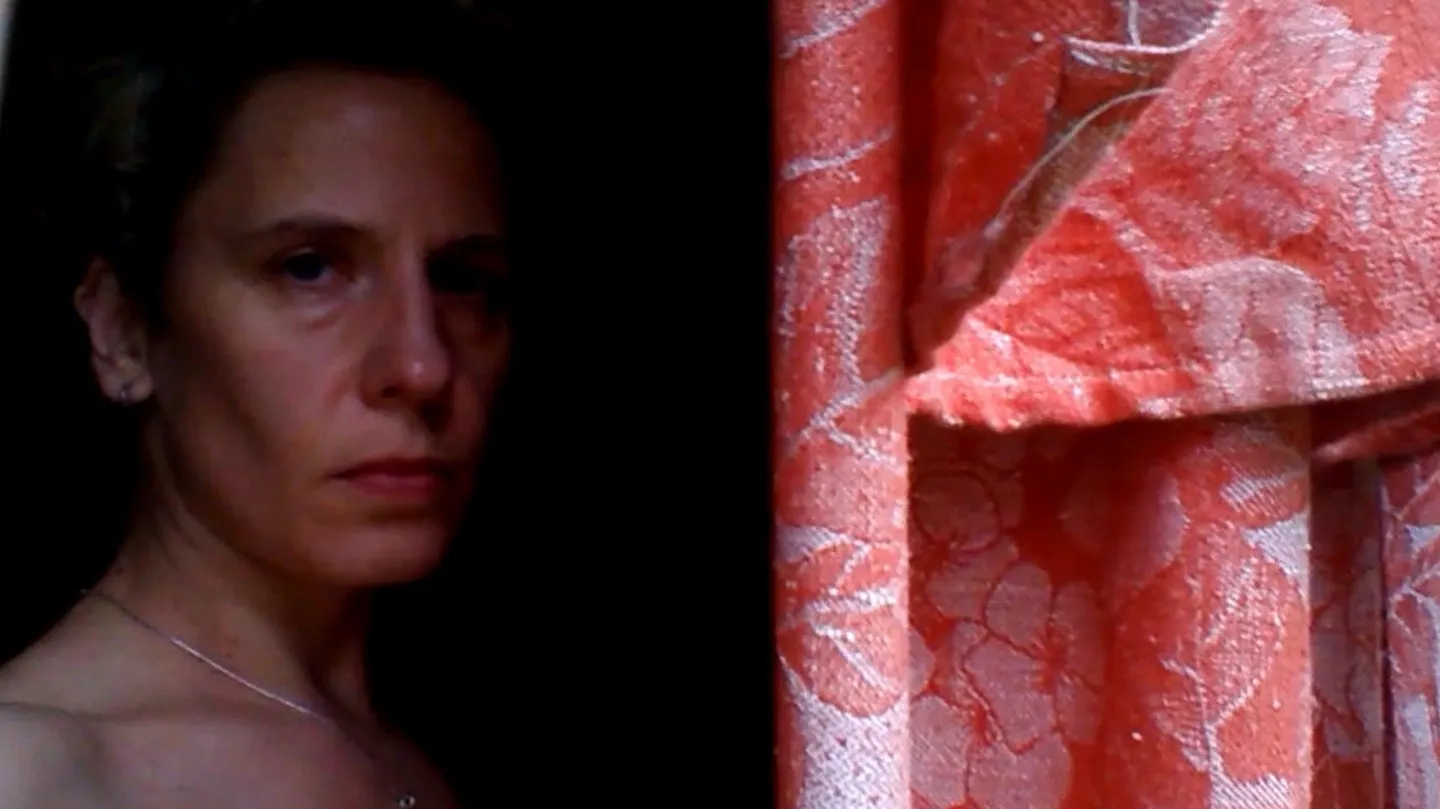 «Я держусь подальше от себя»/“I Keep the Greatest Distance From Myself” by Masha Godovannaya