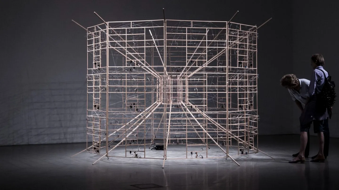 Rechnender Raum (Computing Space) by Ralf Baecker