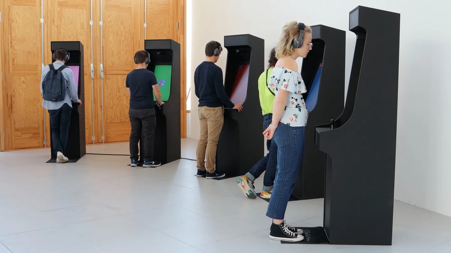 The NeuroRight Arcades by Roel Heremans