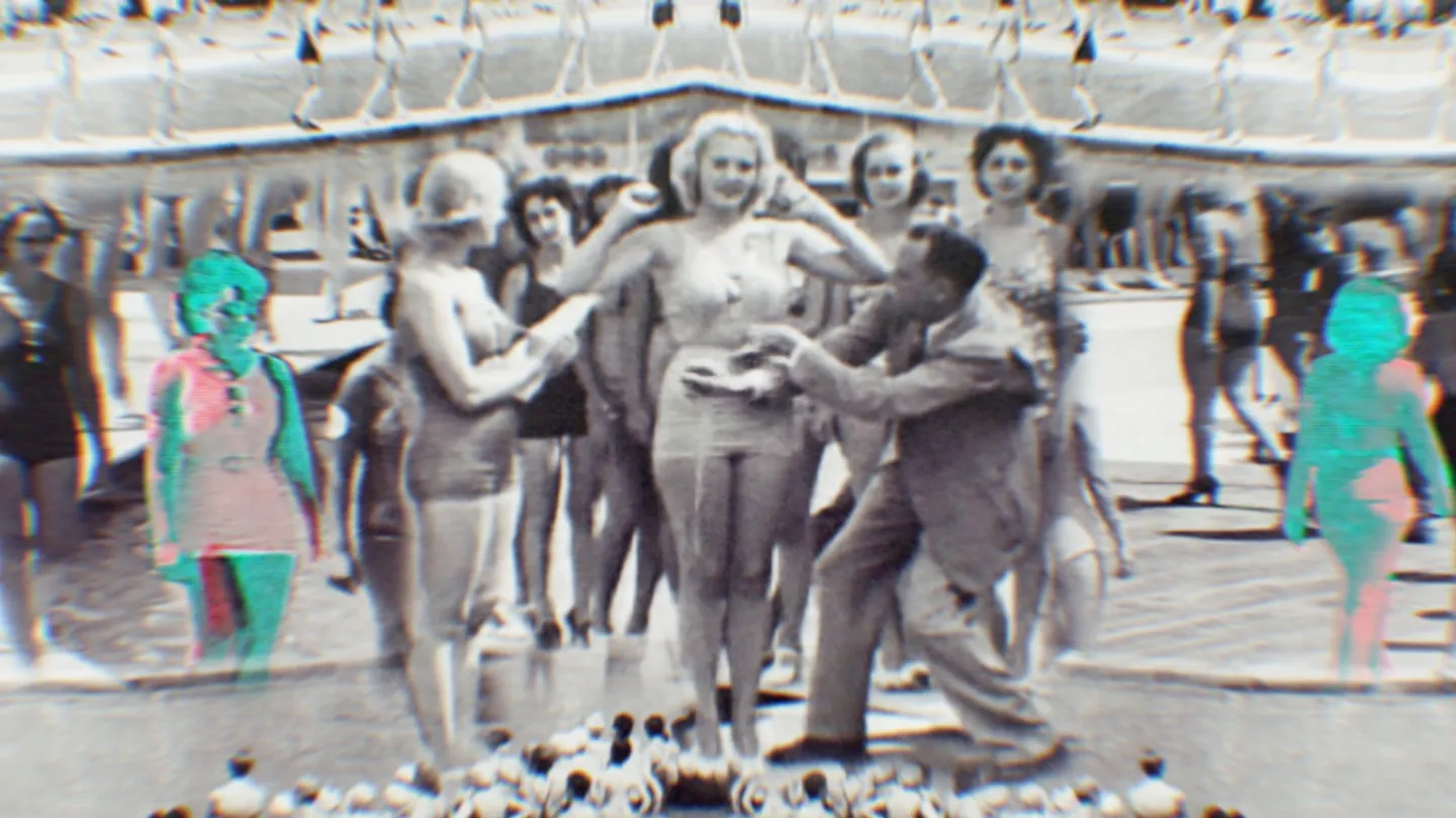 Time Capsule - Miss by Lilian Döring