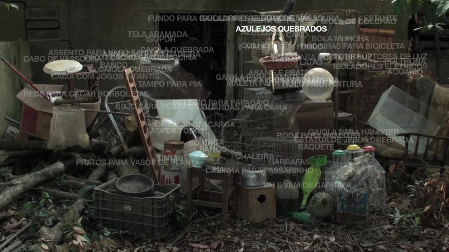 Fundos (Funds) by Eduardo Montelli