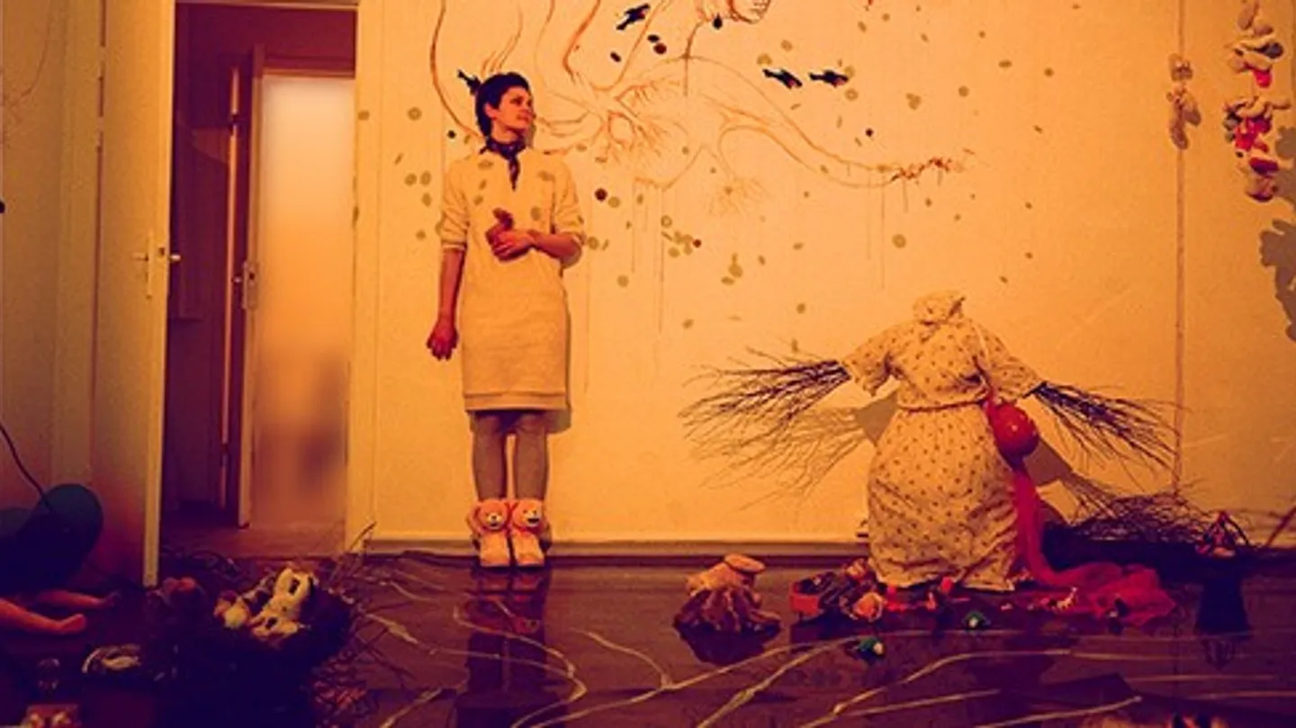"Windless" exhibition by Lera Nibiru