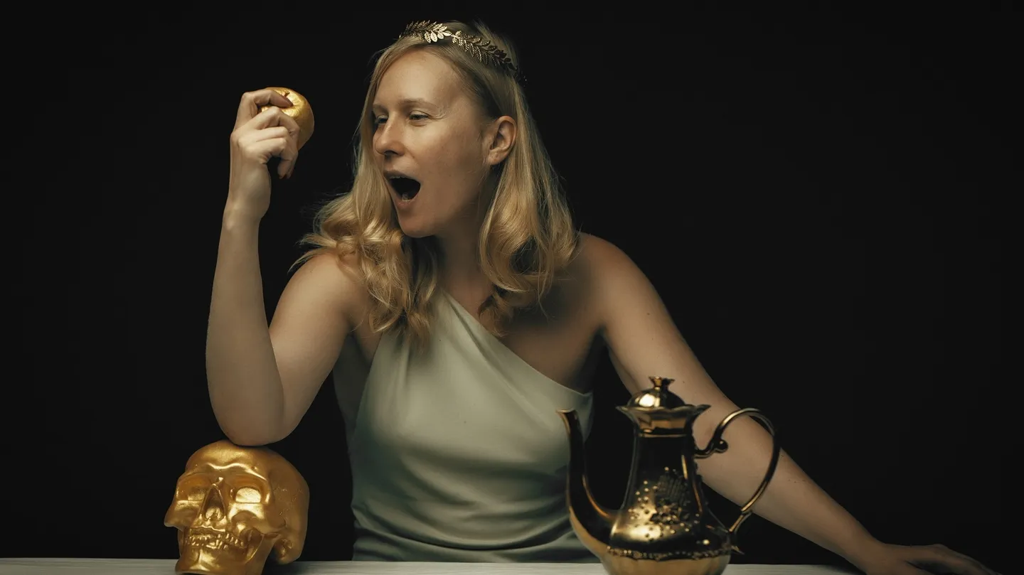 The Theatre by Leni Smoragdova