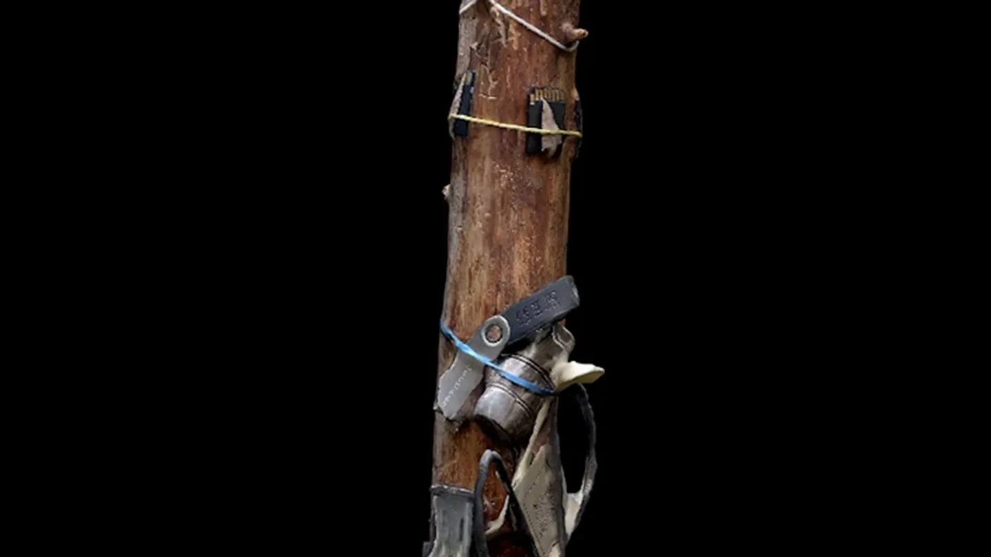 Tools (v005) by alexandra crouwers