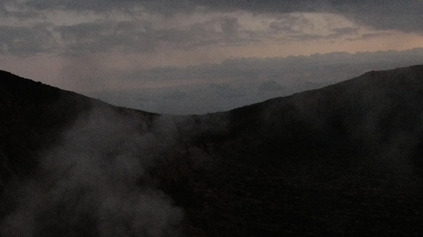 Geister heimsuchen (Haunting Spirits) by Studio shingo yoshida