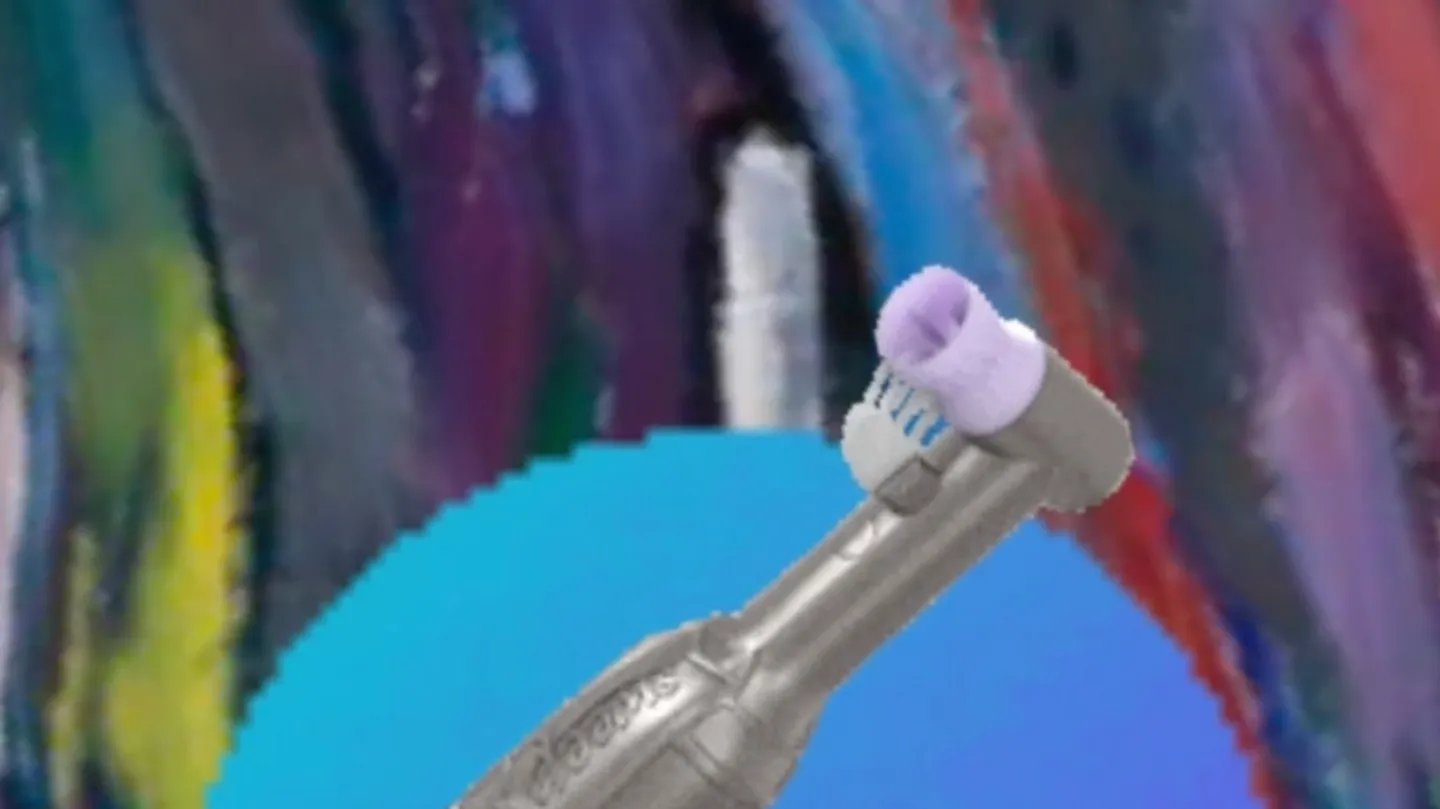 untitled (busy bee) by Anouk Kruithof