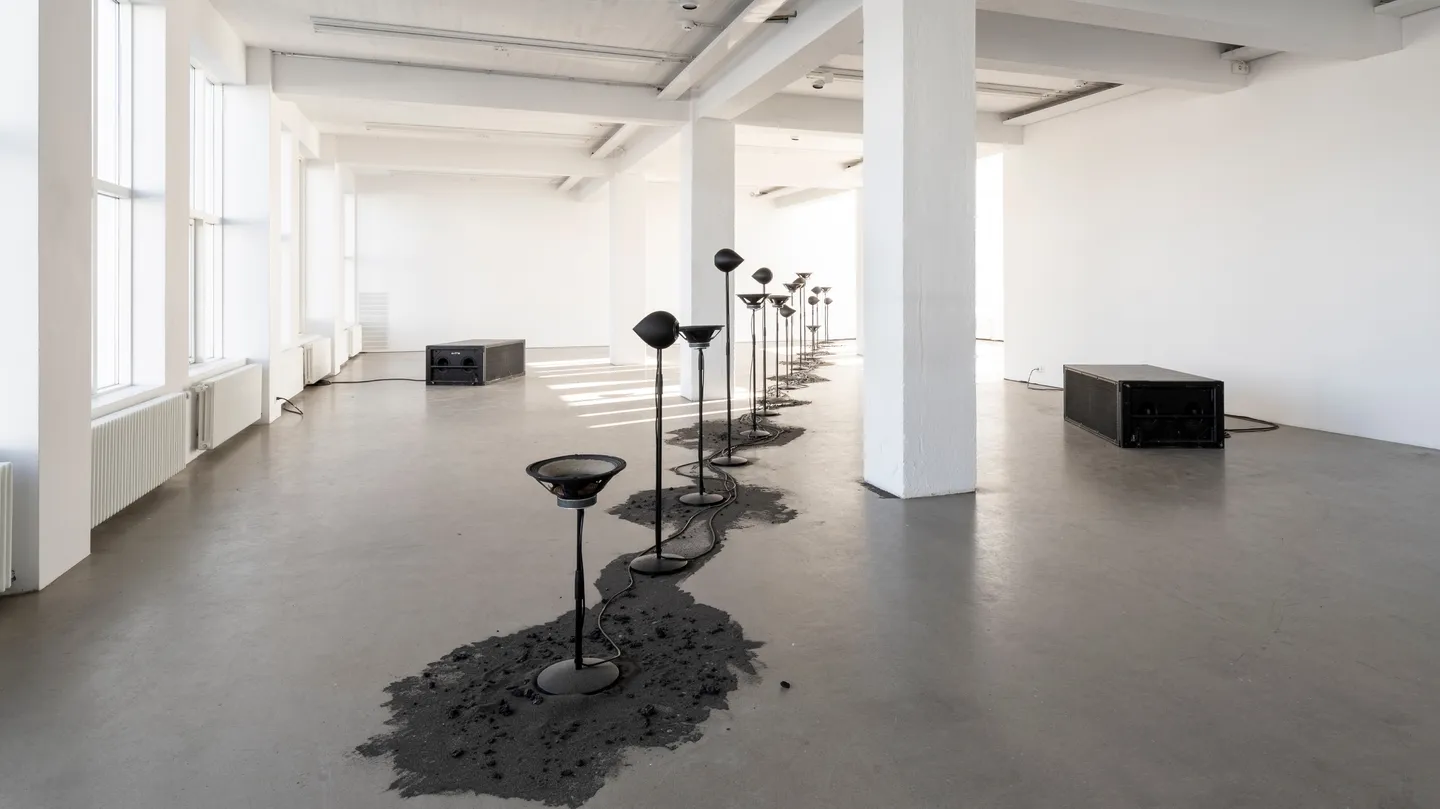 Ben Frost & Francesco Fabris - Óróapúls / Harmonic Tremor by Francesco Fabris