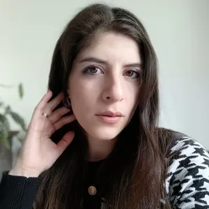 Daiana DInda Indaburo