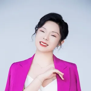 Snow Yunxue Fu